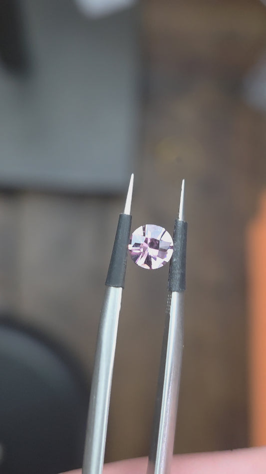 0.53 Ct Pink/Peach Mahenge Garnet Round