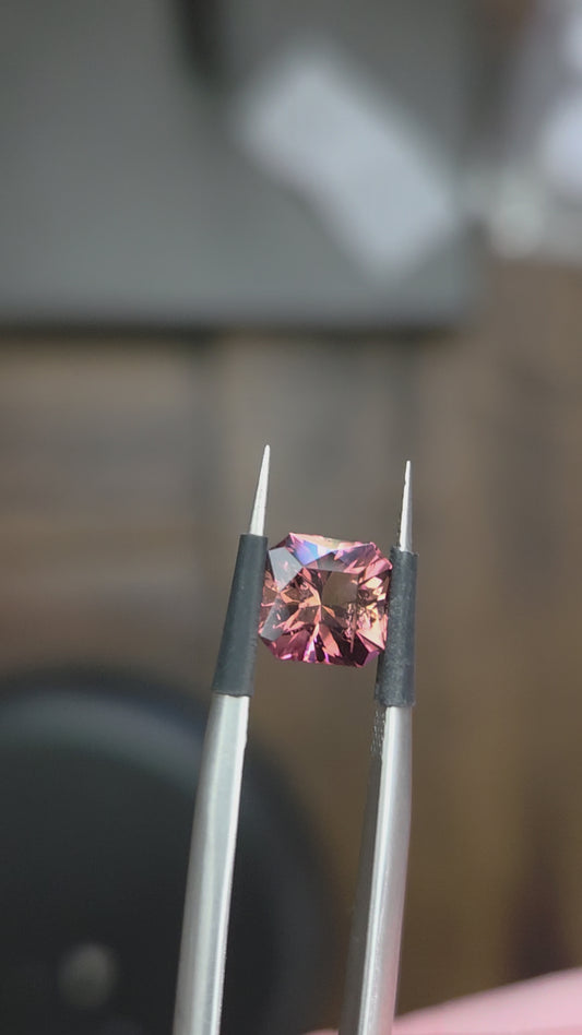 1.24 Ct Pink/Peach Tourmaline Square