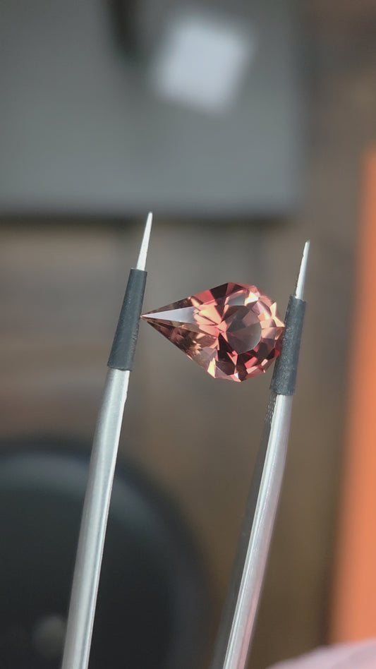 1.95 Ct Golden Red Sunstone Pear