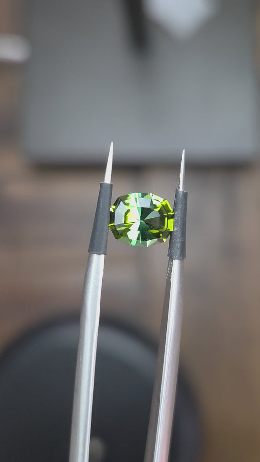 1.05 Ct Green Tourmaline Oval