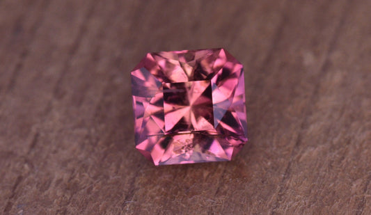1.24 Ct Pink/Peach Tourmaline Square