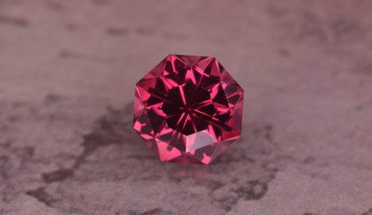 1.80 Ct Pink Rhodolite Garnet Round